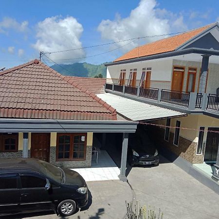 Homestay Anggun โบรโม ภายนอก รูปภาพ