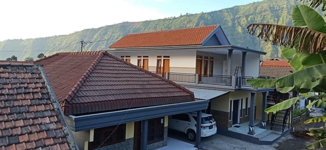 Homestay Anggun โบรโม ภายนอก รูปภาพ